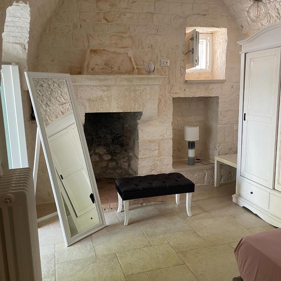 דירות לוקורוטונדו Martina Trulli Relais מראה חיצוני תמונה